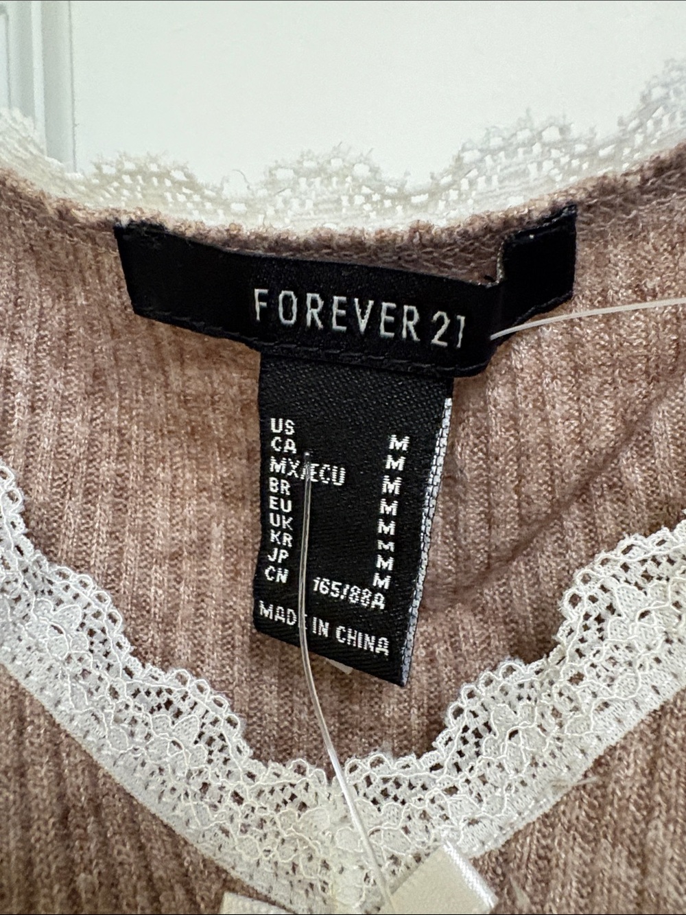 NWOT Forever 21 Taupe Ribbed Long Sleeve V-Neck Dress with Lace Trim - Picture 3 of 9